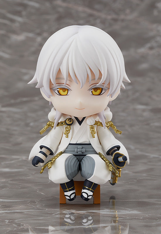 Buy Touken Rabu Tsurumaru Kuninaga Figures From Kollect Korner at $29.99 1